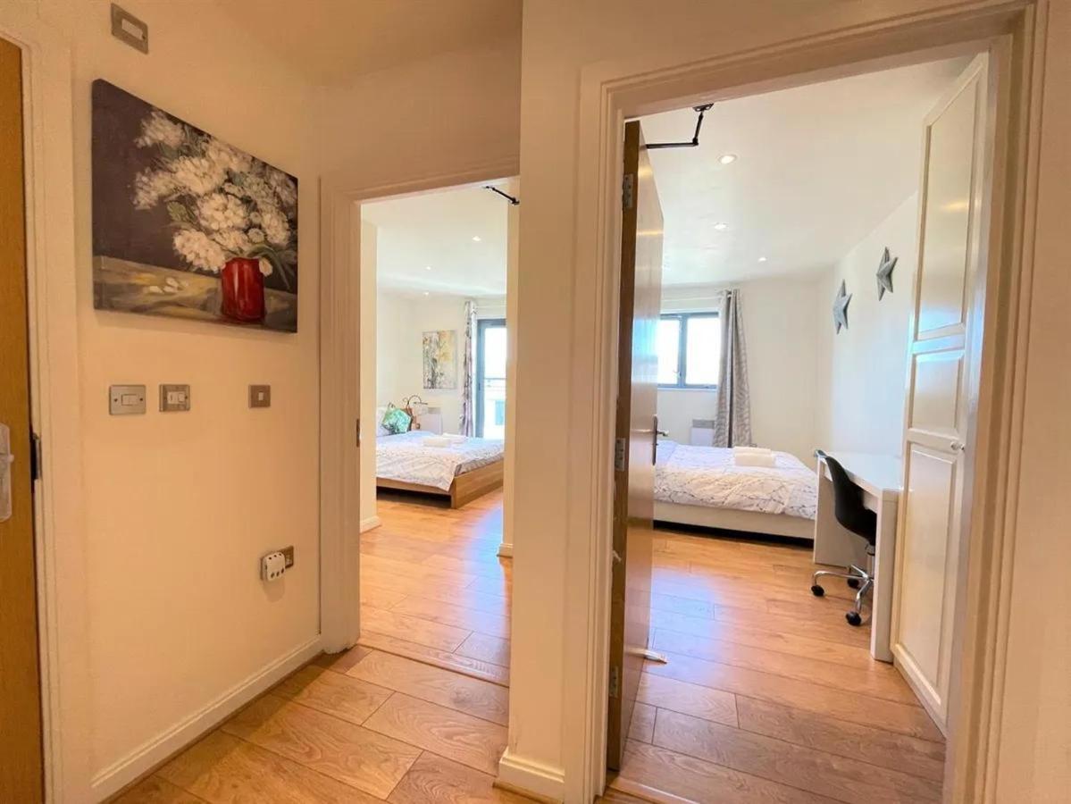 Holiday Home Swansea Apartment